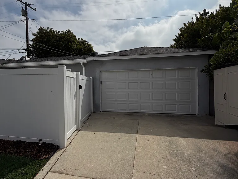 1220 Felbar Ave — Photo 10