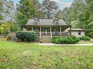 207 Moody Creek Rd, Bumpass, VA 23024