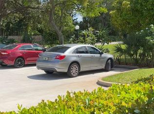 9894 NW 35th St, Pompano Beach, FL 33065