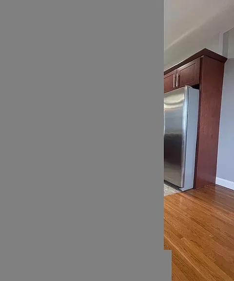 208 Huron Ave — Photo 78