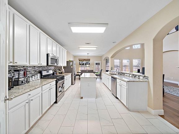5th image of 7519 Summer Shore Dr