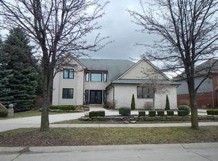 48900 Villa Dioro Cir, Shelby Township, MI 48315