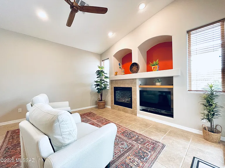 371 W Sacaton Canyon Dr — Photo 6
