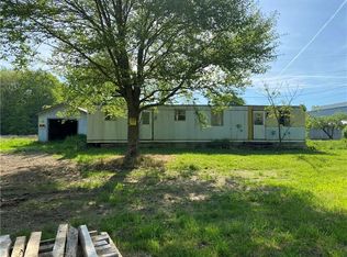 26356 State Line Rd, Springboro, PA 16435