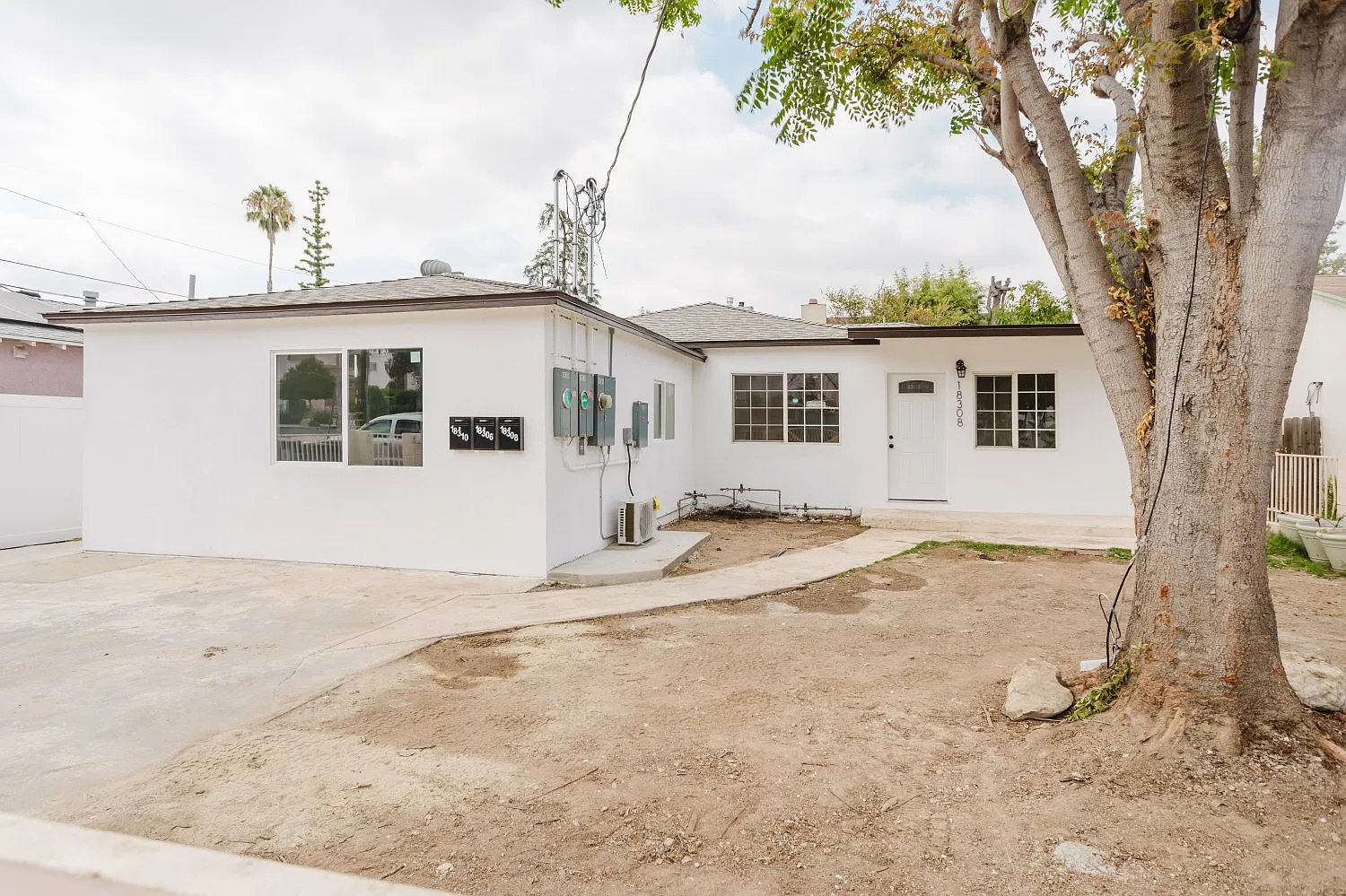 3 bed, 1200 sqft, $3,500 — Photo 3