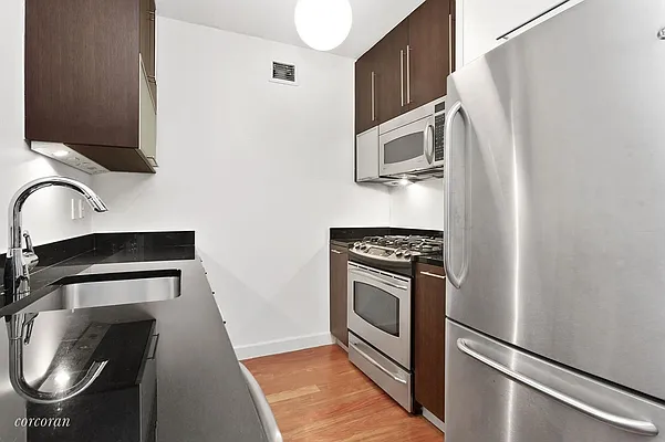 Sold by Corcoran | media 3