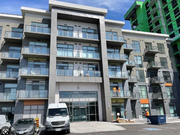 450 Dundas St E, Hamilton, ON L8B 0A9