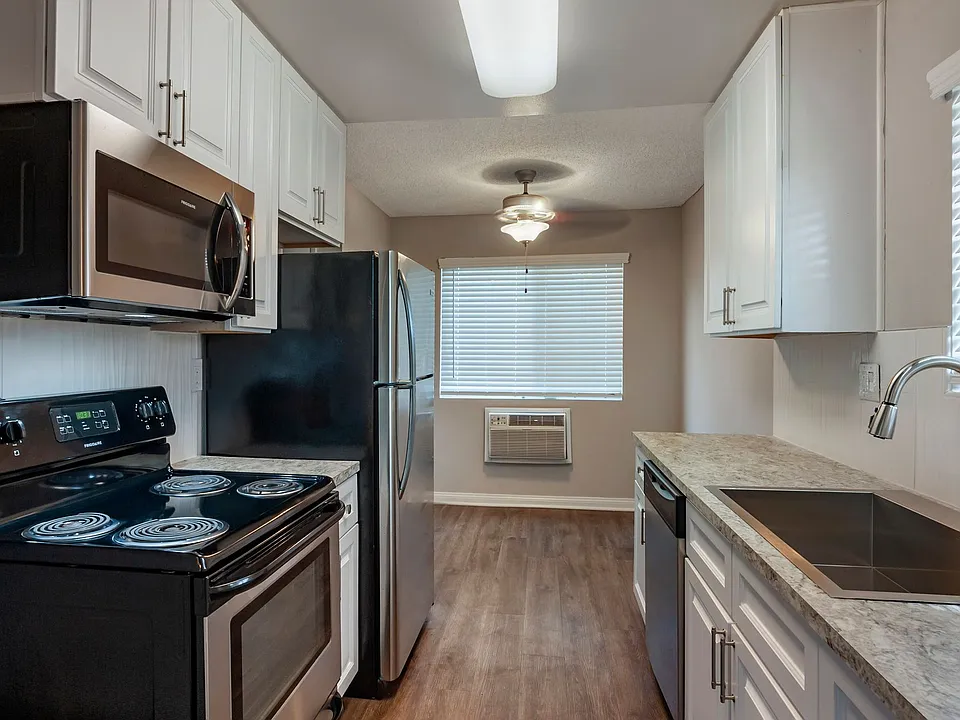 Scripps Poway Villas