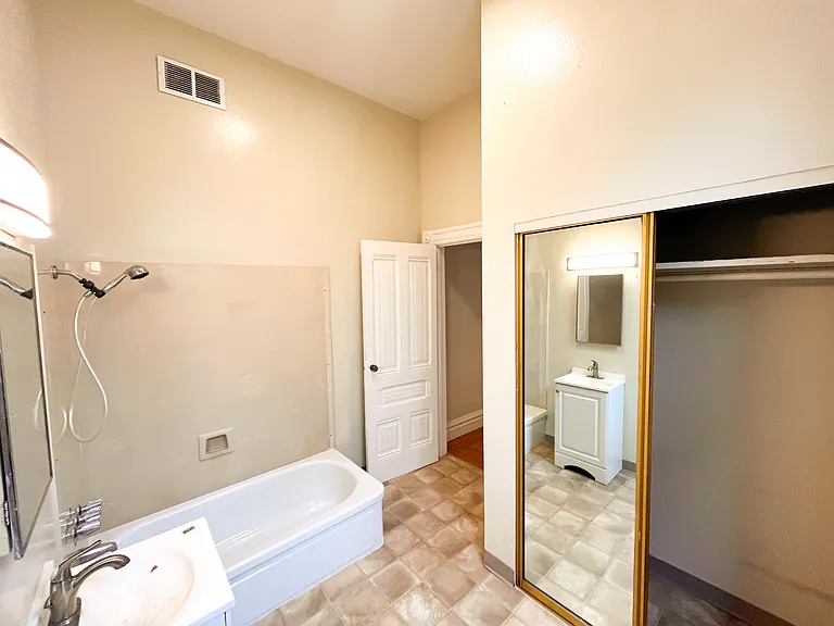 2378 Market St #1 — Photo 19