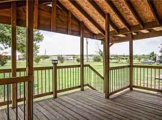 371 High Ridge Dr, Seguin, TX 78155