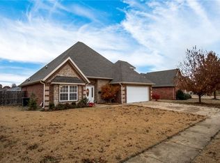 4366 W Lofty Wood Dr, Fayetteville, AR 72704