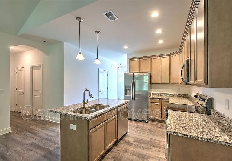 108 Landry Ln — Photo 10
