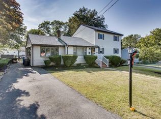 20 Knights Crescent St, Randolph, MA 02368