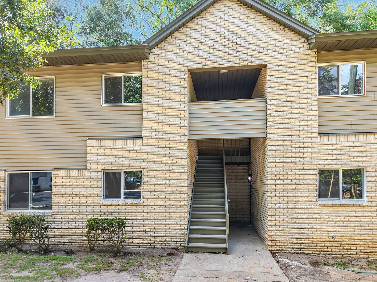 Landis Grove — Photo 3