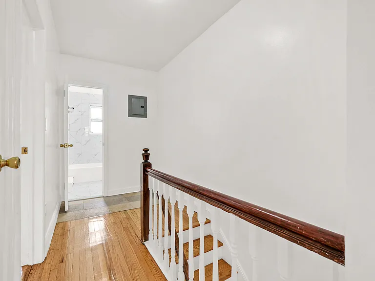 3319 143rd St — Photo 23