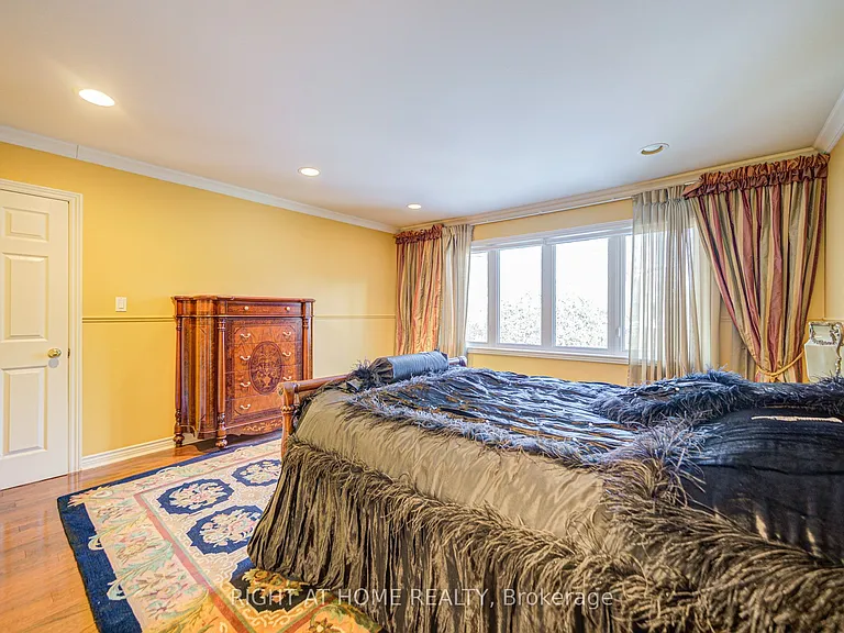49 Arjay Cres — Photo 42