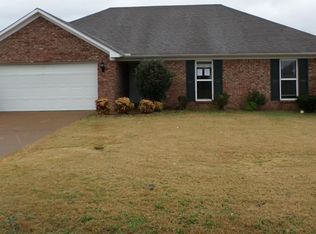 57 Romie Dr, Jackson, TN 38305