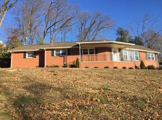 714 Forest Dr, Morristown, TN 37814