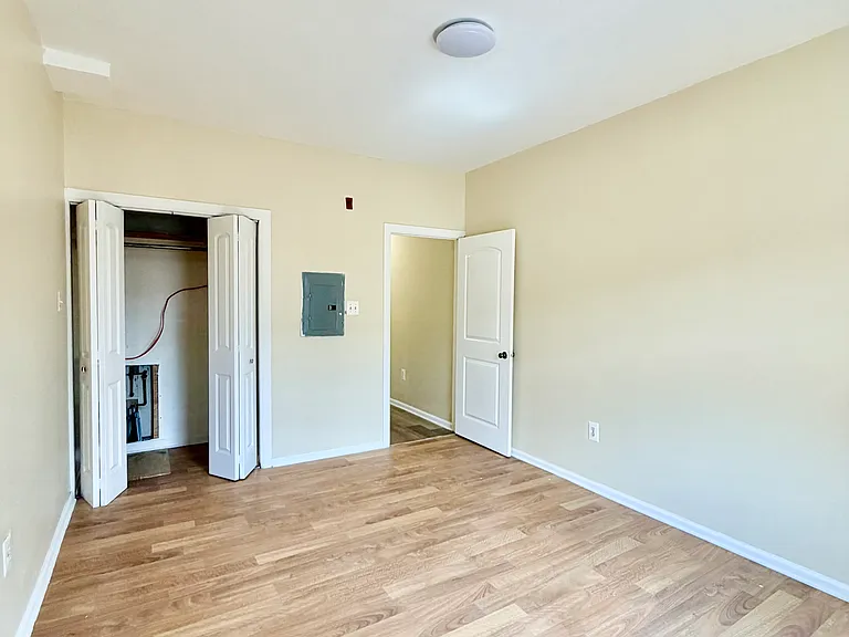 2213 N 33rd St #2 — Photo 12