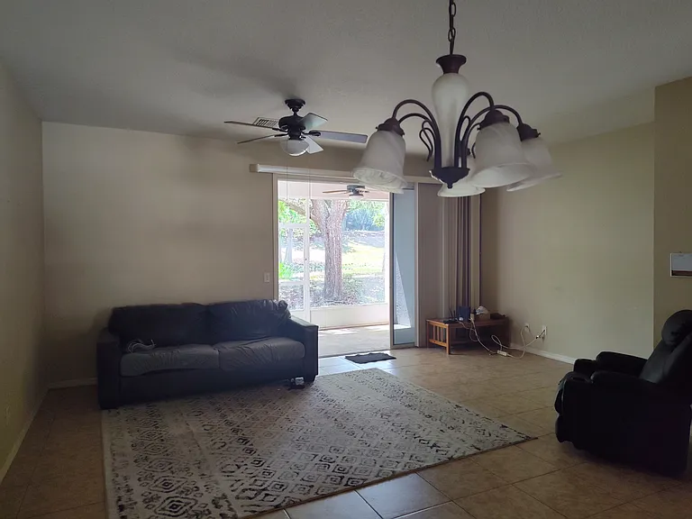 1658 W Spring Meadow Loop — Photo 14