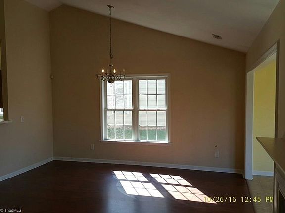 5th image of 6215 Black Willow Dr