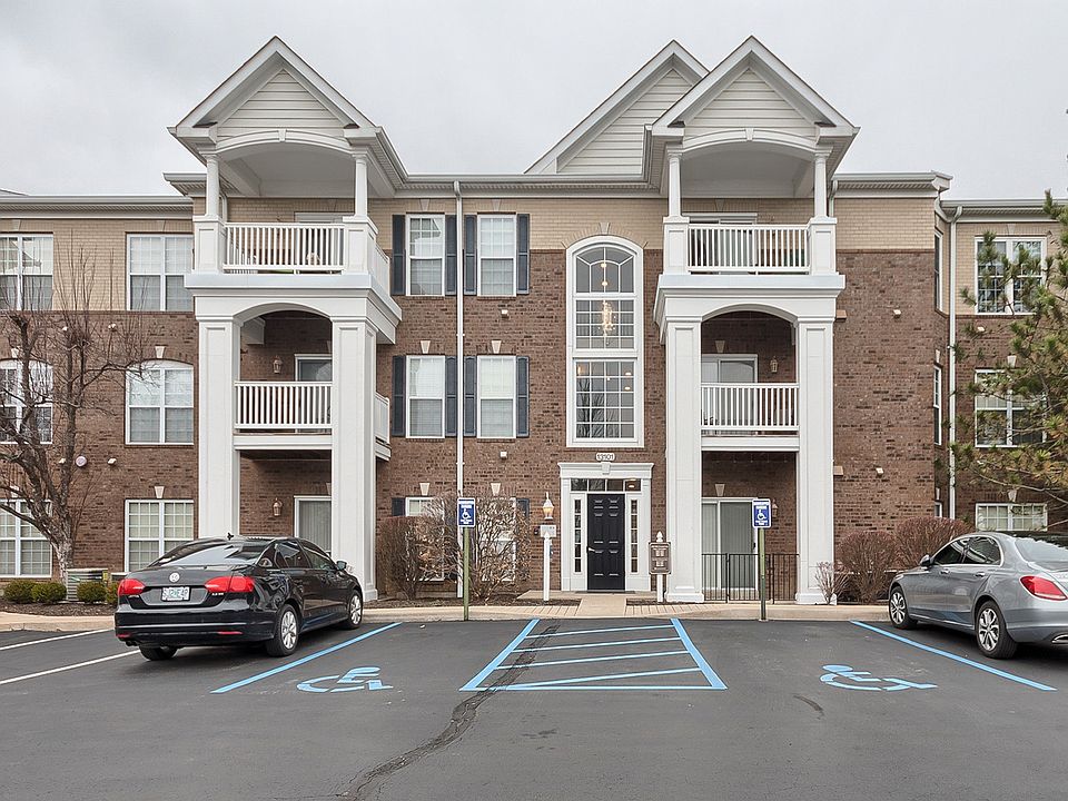 1st image of 13101 Mill Crossing Ct APT 301