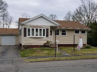 64 Buttonwood Rd, Dartmouth, MA 02748