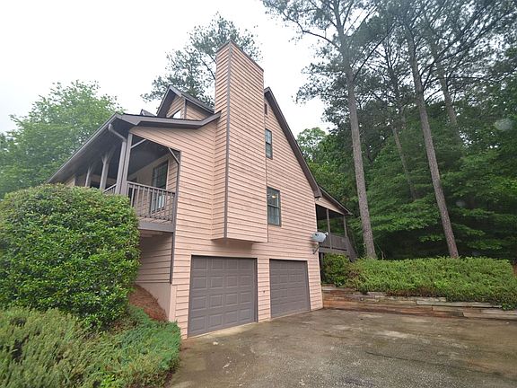 2nd image of 3057 Favor Pines Ct SW