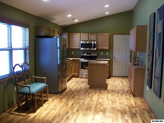 5th image of 1510 S Lakeview Dr