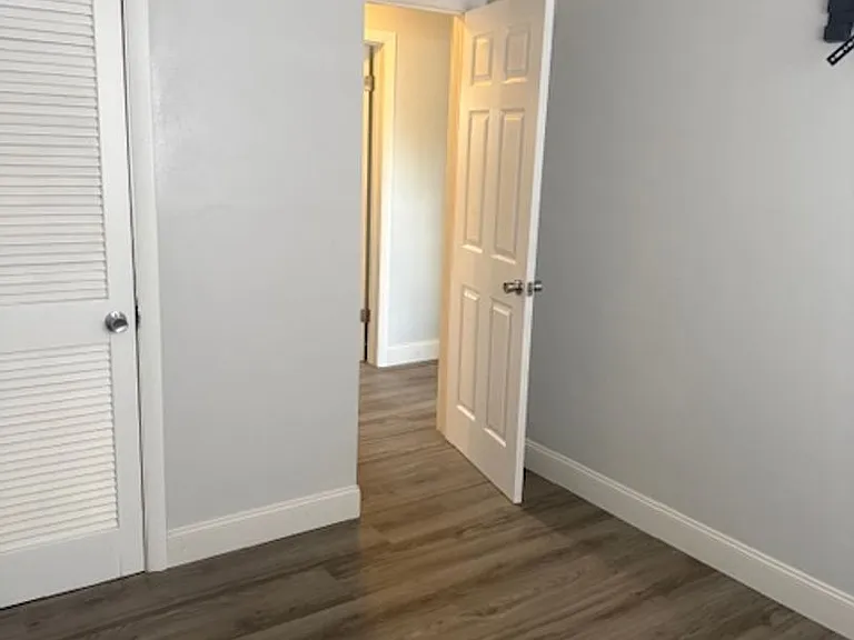 527 A Ln — Photo 11