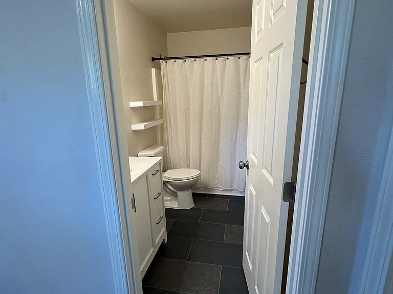 734 E Green Ridge Ave #1 — Photo 8