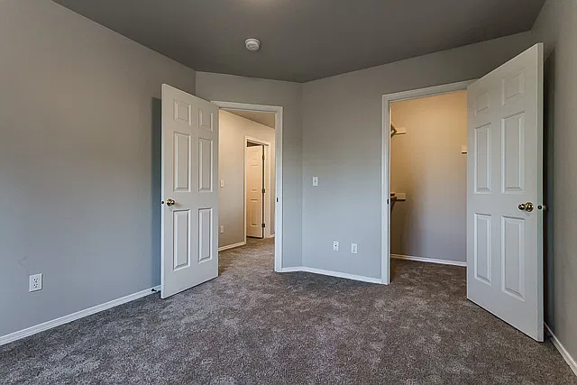 3 bed, 1.5 bath, 1250 sqft, $1,995 — Photo 4