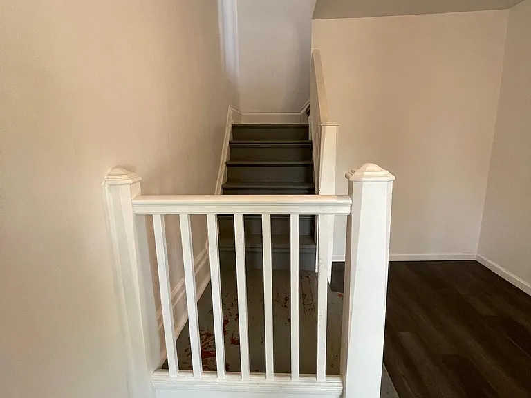 35 E Mowry St #2 — Photo 2