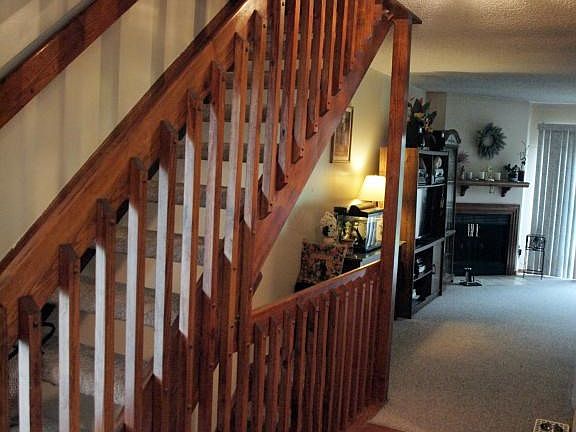 Open staircase to 2nd floor