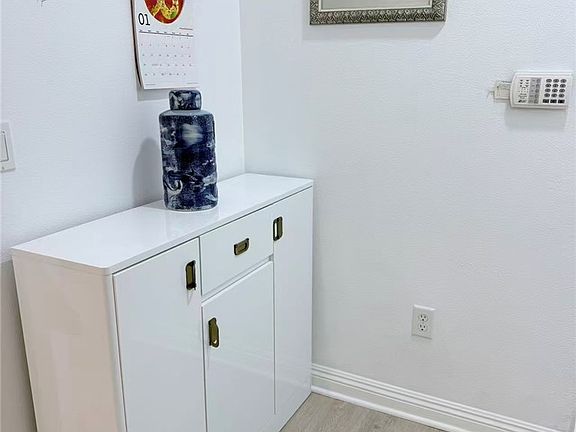 3rd image of 2125 S Bentley Ave APT 107