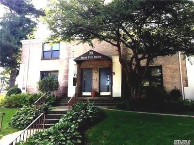 29 W Mill Dr APT 12A, Great Neck, NY, 11021