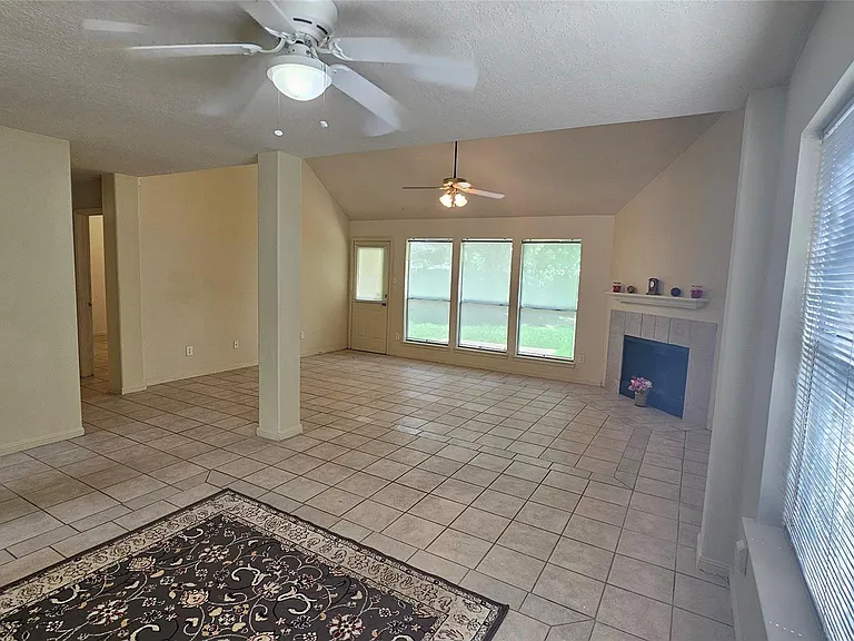 21435 Park Mill Ln — Photo 6