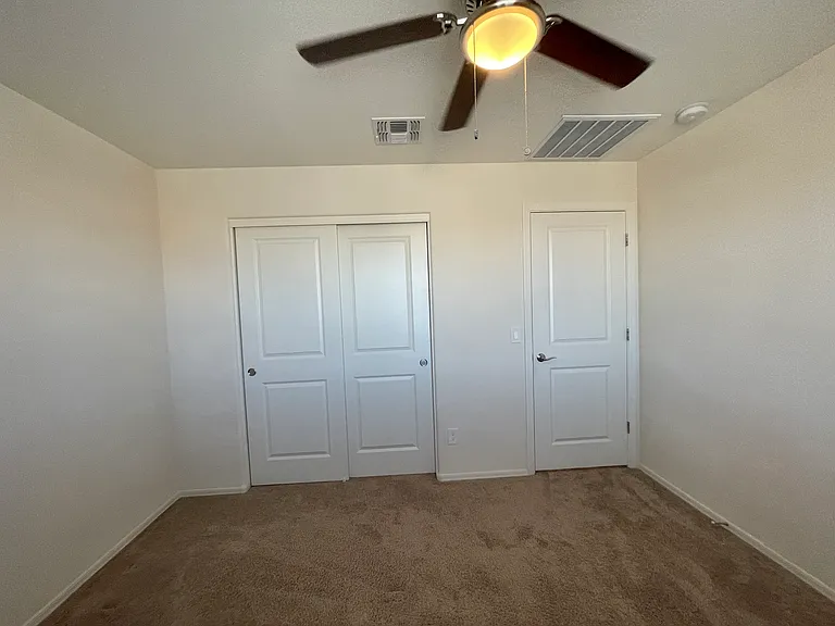 2565 N Agave Ln — Photo 32