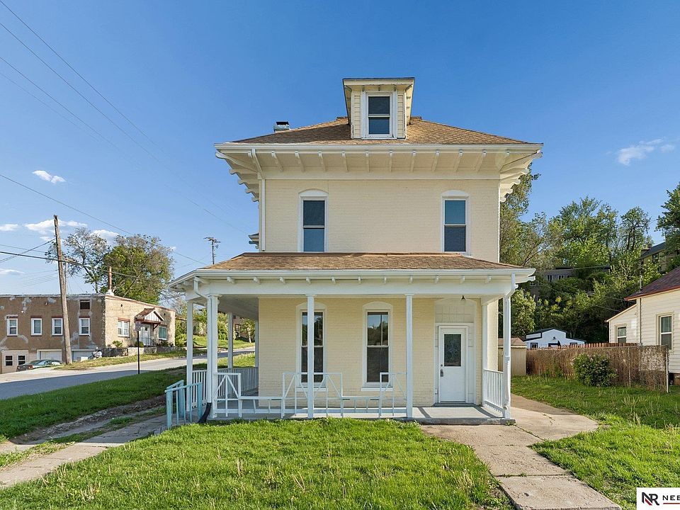 1st image of 701 A St