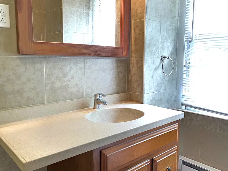 830 S 49th St #5 — Photo 6