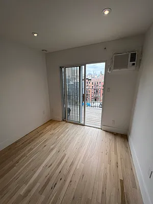 Rented by The Ellis Organization | media 8