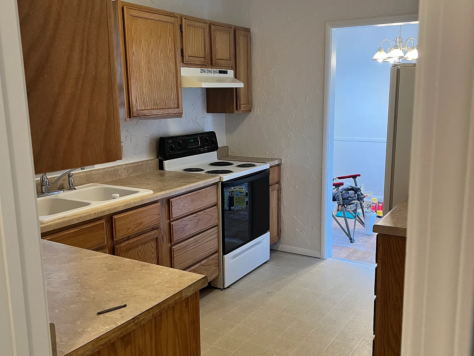 3 bed, 1030 sqft, $1,250 — Photo 2