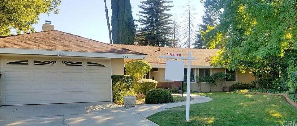 2nd image of 542 Camino Real