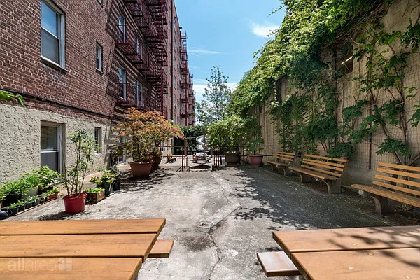 Rented by All Area Brokerage | media 33