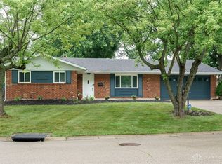 6301 Woodville Dr, Dayton, OH 45414