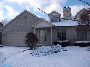4949 Conifer Dr, Westerville, OH 43081