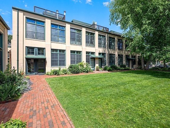 2nd image of 155 Brookline St APT 8