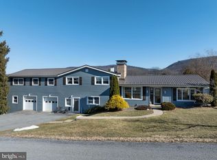 124 West St, Pleasant Gap, PA 16823