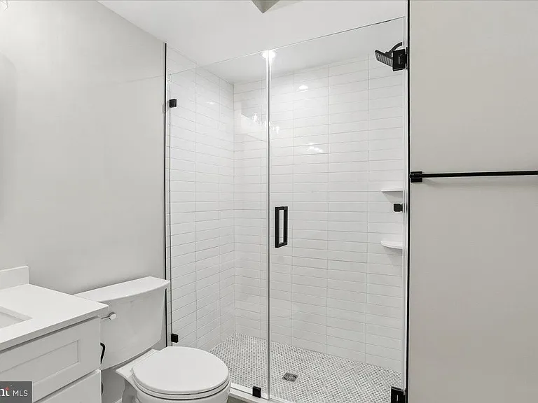 3929 Fulton St NW #A — Photo 47