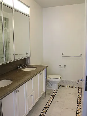 Sold by Sotheby's International Realty | media 29